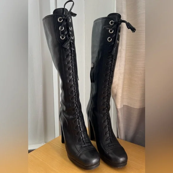 Miu Miu lace up boots - Picture 8 of 11